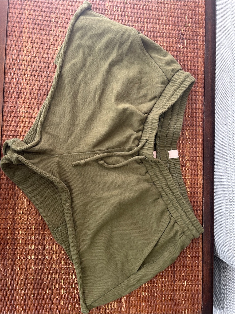 Terry shorts olive green | third love